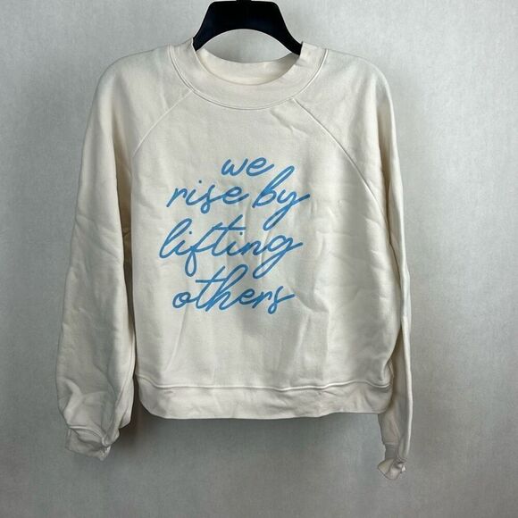 Ramble & Company Sweatshirt Sz Large We Rise By Lifting Others Cream Blue Crewne - Picture 1 of 6